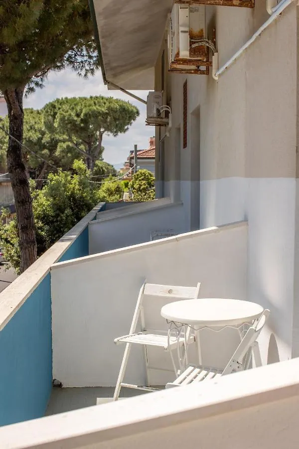 Hotel Villa Maris Rimini 2*,  Italy